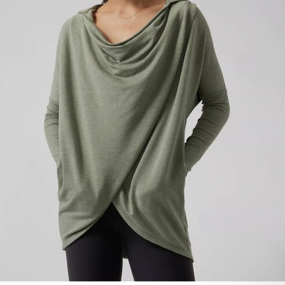 ATHLETA Purana Wrap Sweatshirt Hooded green Size
XXS Oversized - Picture 1 of 6